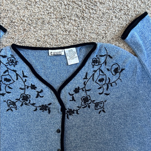 Y2K Vintage 90s Embroidered Velvet Capacity Floral Sweater Cardigan - Picture 4 of 10